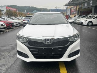 本田凌派 1.0T 自动 舒适版 