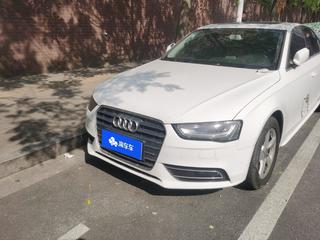 奥迪A4L 35TFSI 2.0T 自动 标准型 