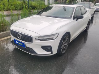 沃尔沃S60 T5 2.0T 自动 智雅运动版 