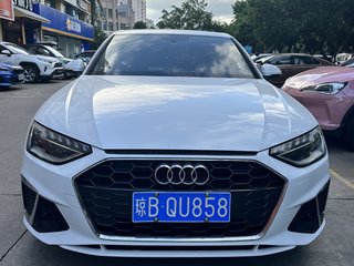 奥迪A4L 40TFSI 2.0T 自动 豪华动感型 