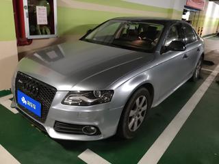 奥迪A4L TFSI 2.0T 自动 舒适型 