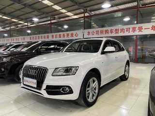 奥迪Q5 40TFSI 2.0T 自动 Plus进取型 