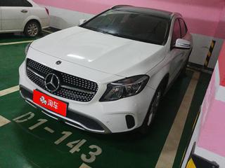 奔驰GLA 200 1.6T 自动 动感型 