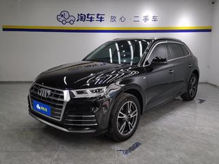 奥迪Q5L 40TFSI 2.0T 自动 荣享时尚型 