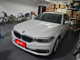 宝马5系 530Li 2.0T 自动 领先型M运动套装 