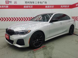 宝马3系 325i 2.0T 自动 M运动曜夜套装 