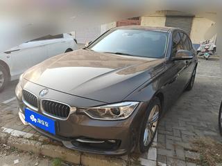 宝马3系 320i 2.0T 自动 运动设计套装 