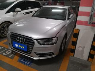 奥迪A4L 35TFSI 2.0T 自动 标准型 