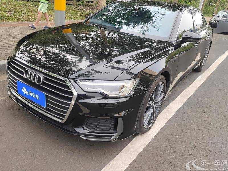 奥迪A6L 40TFSI 2021款 2.0T 自动 豪华动感型 (国Ⅵ) 