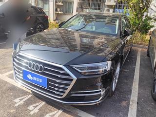 奥迪A8L 50 3.0T 自动 舒适型 