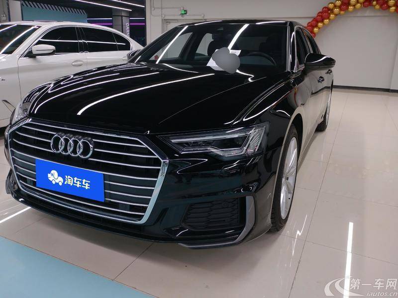 奥迪A6L 45TFSI 2022款 2.0T 自动 臻选动感型 (国Ⅵ) 