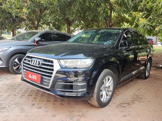 奥迪Q7 55 3.0T 自动 技术型 