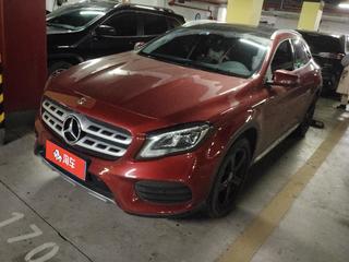 奔驰GLA 200 1.6T 自动 时尚型 