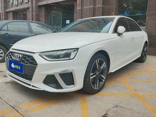 奥迪A4L 40TFSI 2.0T 自动 豪华动感型 