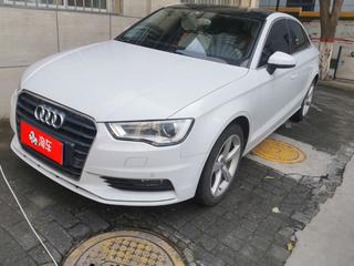 奥迪A3 35TFSI 1.4T 自动 舒适型Limousine 