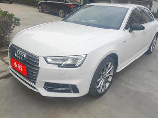 奥迪A4L 45TFSI 2.0T 自动 30周年quattro个性运动版 