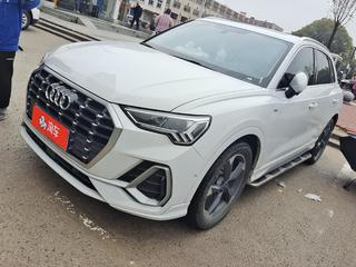 奥迪Q3 35TFSI 1.4T 自动 时尚动感型 