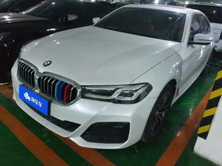 宝马5系 525Li 2.0T 自动 M运动套装 