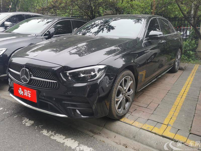 奔驰E级 E300L 2021款 2.0T 自动 汽油 运动尊贵型 (国Ⅵ) 