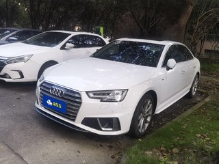 奥迪A4L 40TFSI 