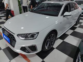 奥迪A4L 40TFSI 