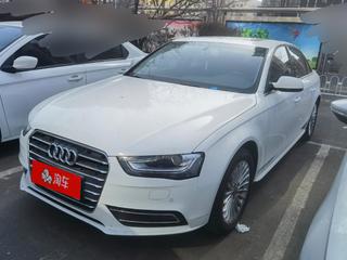 奥迪A4L 35TFSI 2.0T 自动 舒适型 