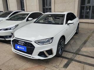 奥迪A4L 40TFSI 2.0T 自动 时尚动感型 