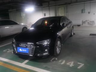 奥迪A4L 40TFSI 