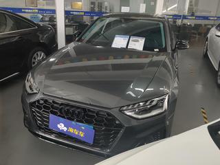 奥迪A4L 40TFSI 