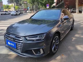 奥迪A4L 40TFSI 