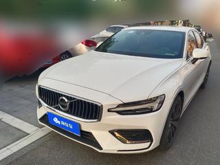 沃尔沃S60 2.0T 