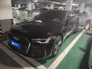 奥迪A6L 40TFSI 