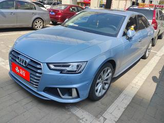 奥迪A4L 40TFSI 2.0T 自动 时尚型 