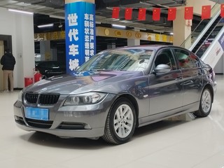 宝马3系 320i 2.0L 自动 领先型 