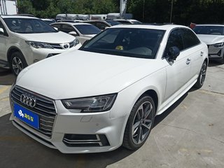 奥迪A4L 45TFSI 