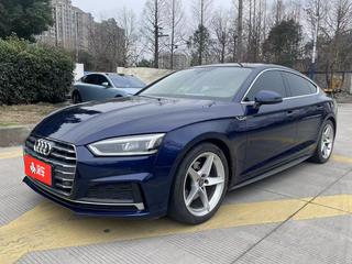 奥迪A5掀背 2.0T 