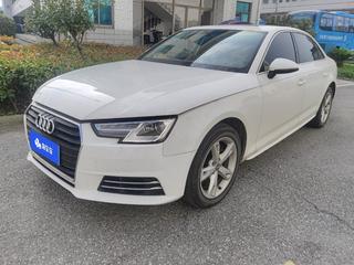 奥迪A4L 40TFSI 