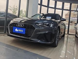 奥迪A4L 40TFSI 