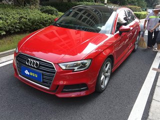 奥迪A3 35TFSI 1.4T 自动 时尚型Limousine 