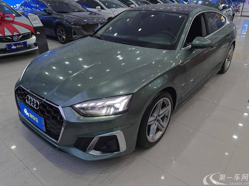 奥迪A5掀背 40TFSI [进口] 2022款 2.0T 自动 汽油 时尚动感型 