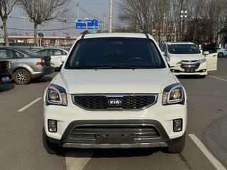 起亚狮跑 2.0L 手动 GLS 