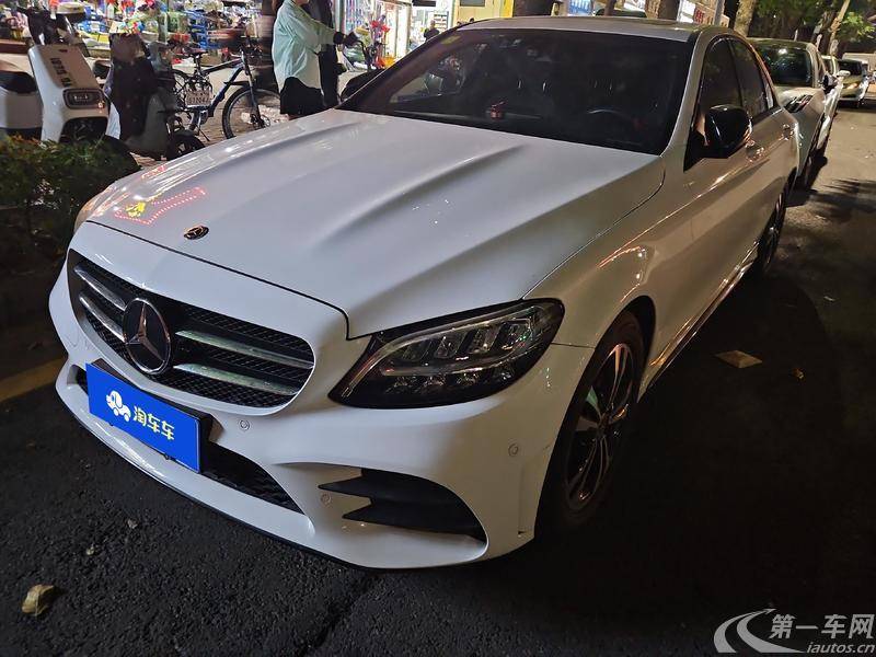 奔驰C级 C260 2019款 1.5T 自动 运动版 (国Ⅴ) 