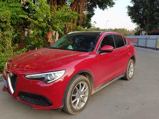 阿尔法罗密欧Stelvio 2.0T 