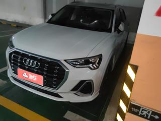 奥迪Q3 35TFSI 1.4T 自动 时尚动感型 