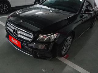 奔驰E级 E300L 运动时尚型 