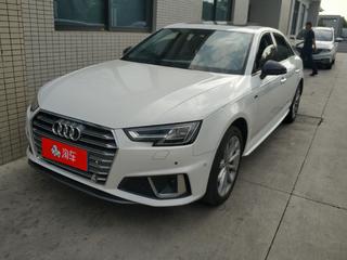 奥迪A4L 40TFSI 2.0T 自动 时尚型 