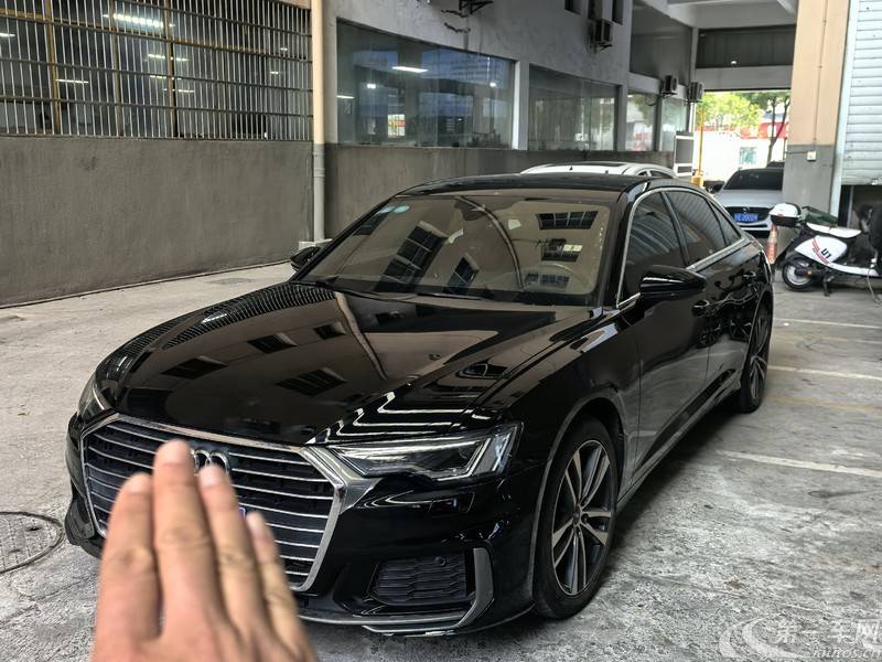 奥迪A6L 40TFSI 2019款 2.0T 自动 豪华动感型 (国Ⅵ) 