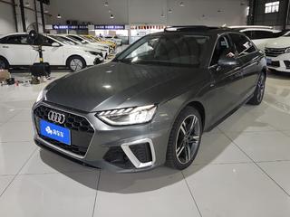 奥迪A4L 40TFSI 