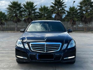 奔驰E级 E260L 时尚型 