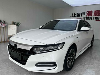 本田雅阁 2.0L 自动 锐酷版 